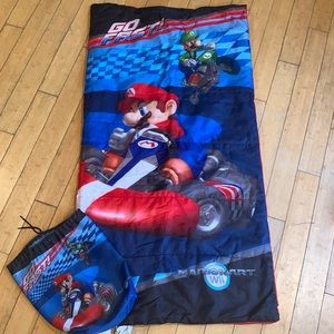 Nintendo 2011 Mario Kart Sleeping Bag with carrying sack, great condition!